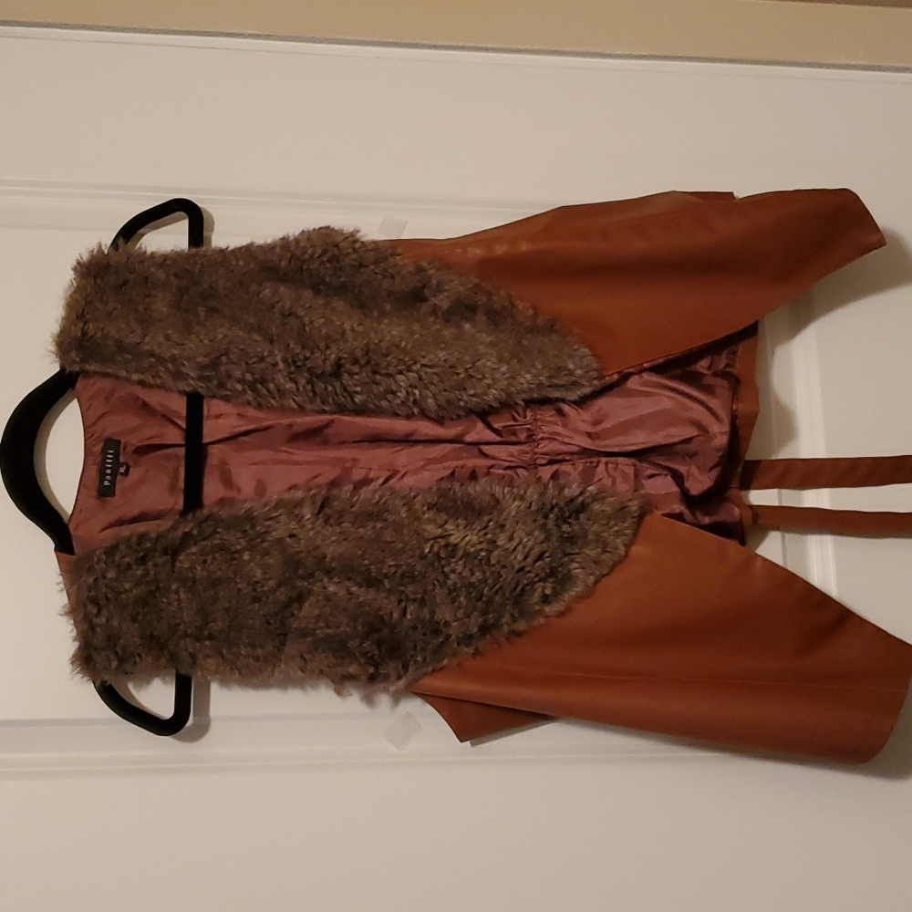 Panitti faux fur vest XL
